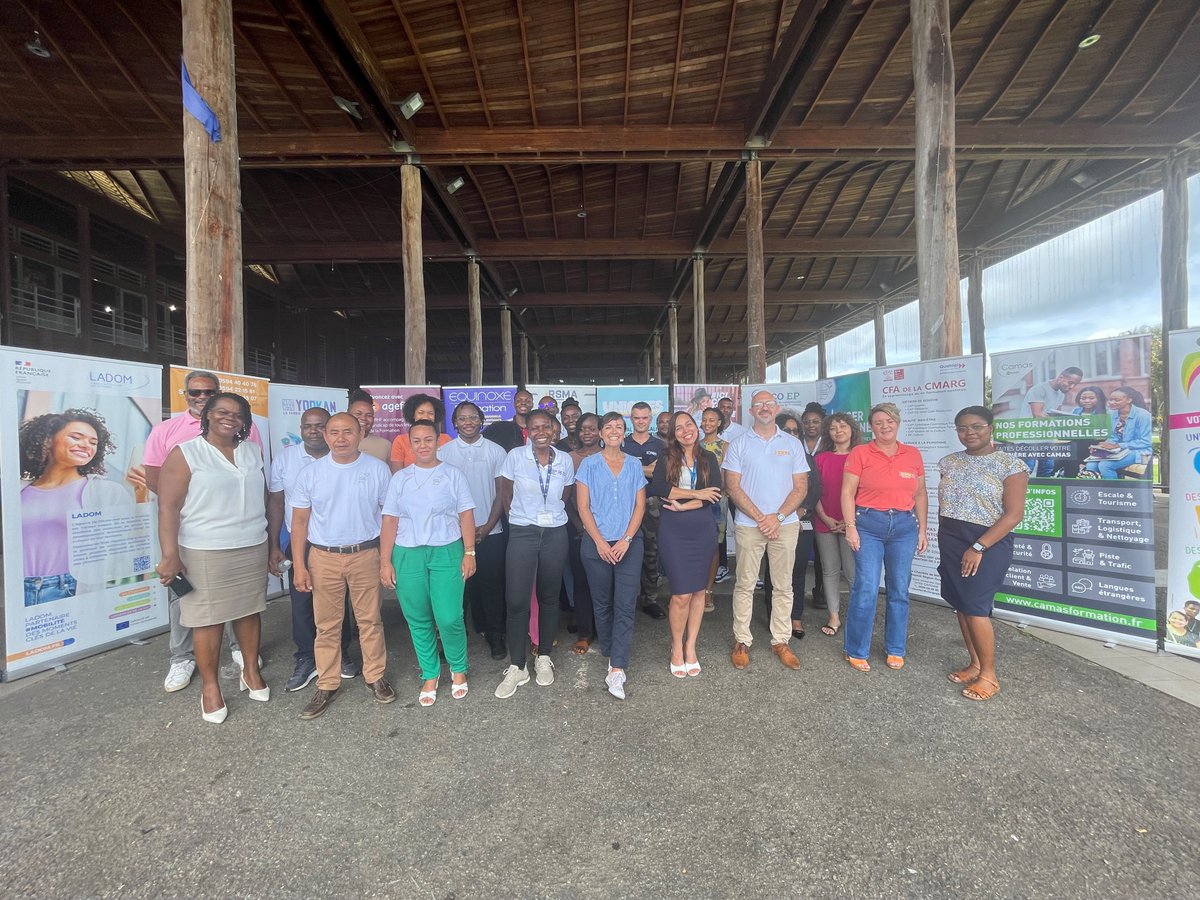 LadomOfficiel's tweet image. 📸Retour en images sur une semaine riche pour #LADOM #Guyane : remise des billets pour Malte aux 27 étudiants du CFA CCIG, présence au festival "Unique" avec @FranceTravail, et déplacement à Cacao &amp;amp; à la maison France service de Régina autour de la #mobilité et de l’inclusion.