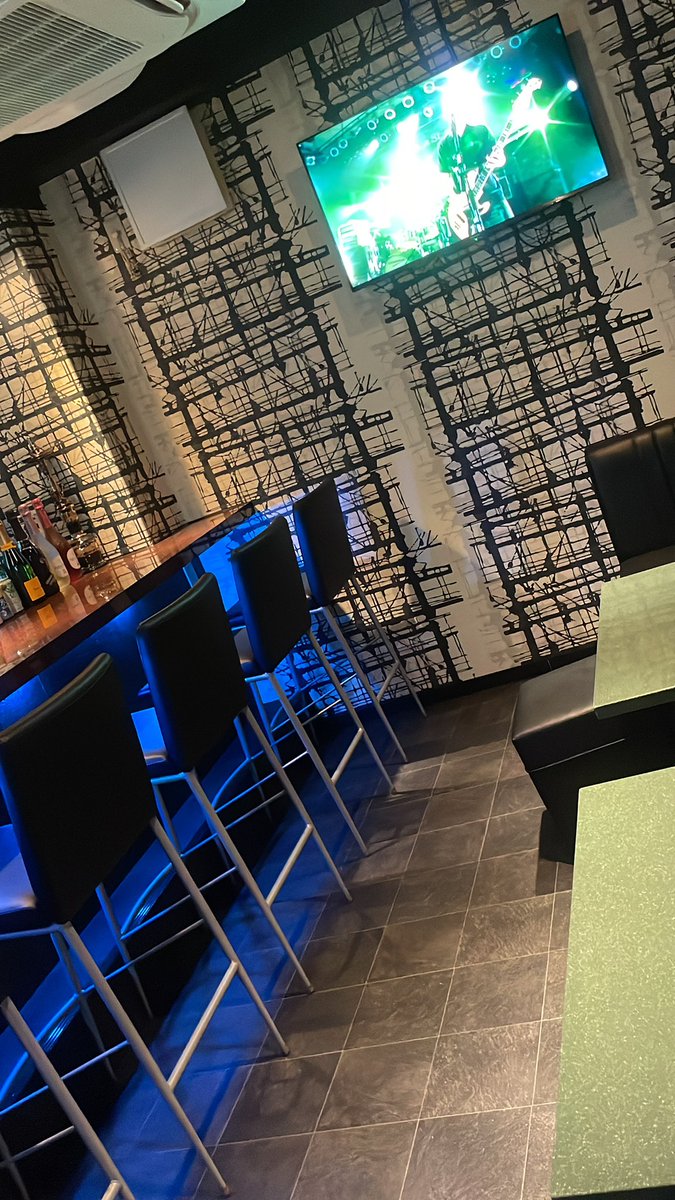 オープンしました‼️

ご来店お待ちしております😁✨

#大阪 #ミナミ #宗右衛門町  #難波 #心斎橋  #道頓堀  #BAR  #二次会  #カラオケ  #飲み放題  #シーシャ  #シーシャバー  #千日前