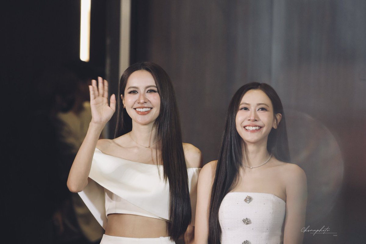 ทักทายพวกสาววายหน่อย👋🏼

NNN KAZZ AWARDS 2025
#KazzAwards2025xNamneungNoey
#KAZZAWARDS2025
#NamneungNoey
#น้ำหนึ่งเนย