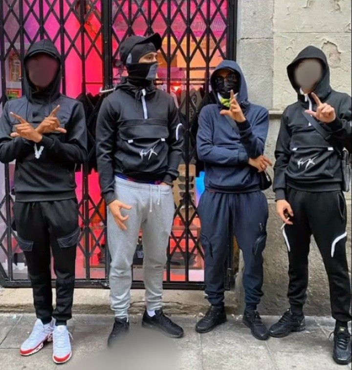 RobertoVaquero_'s tweet image. Los nuevos datos del Ministerio del Interior que no quieren que conozcas: 

El 84 % de los detenidos en Barcelona por delitos graves son extranjeros.