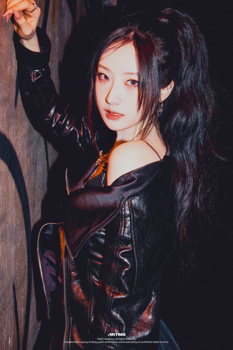 ARTMS <Club Icarus>
2025.06.13 1 PM KST

A ver.2 HaSeul

Pre-save on Spotify bit.ly/4kQCNgL
Pre-save on Apple Music bit.ly/45sPtWi
Pre-save on Amazon bit.ly/3HjZf32

#ARTMS #아르테미스 #OURII
#HaSeul #하슬
#Club_Icarus