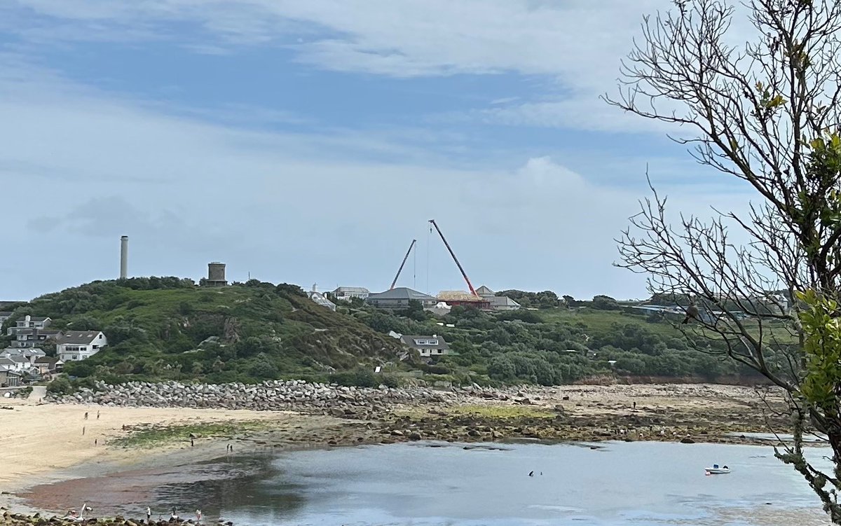‼️Immediate closure of Porthcressa play park – 28/05/25. An inspection of the play equipment at Porthcressa play park on St Mary’s has alerted us to safety issues which require the immediate closure of the facility. Read full details at the following link: scilly.gov.uk/news/immediate…
