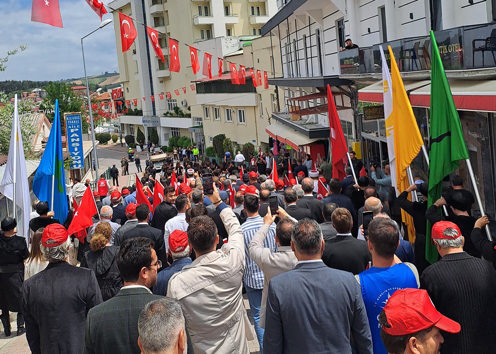Protokol üyelerinin katıldığı programda İl Müdürümüz Feyzullah Dereci de yer aldı. Ayrıca Havza Atatürk Evinde bulunan ‘İlkadımdan Kurtuluşa Milli Mücadele Sergisi’nin’ açılışı gerçekleştirildi.