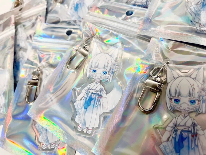 ⟡.·GOODS LINE-UP⟡.· #コミティア152 ・6/1(日) 11:00〜16:00 ・東京ビックサイト ・東3ホール/F53a 長らくsoldoutだった既刊2種/Newアクキー/原画色紙 /ポスカなど新しいグッズも作ってみました⸒⸒ 当日はどうぞよろしくお願いいたします:)