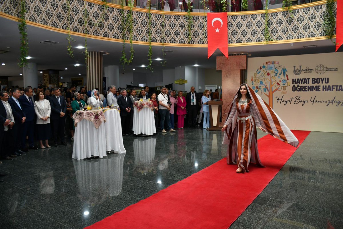 HalkHarran's tweet photo. @UrfaValiligi @sanliurfammem63 @tcmeb @mebhbogm @hasansildak @saitagann @HarunResitHan @ASultanoglu63 @nilgunmujdeci @ASUTAYMEHMET https://t.co/ofkB6emCK2
