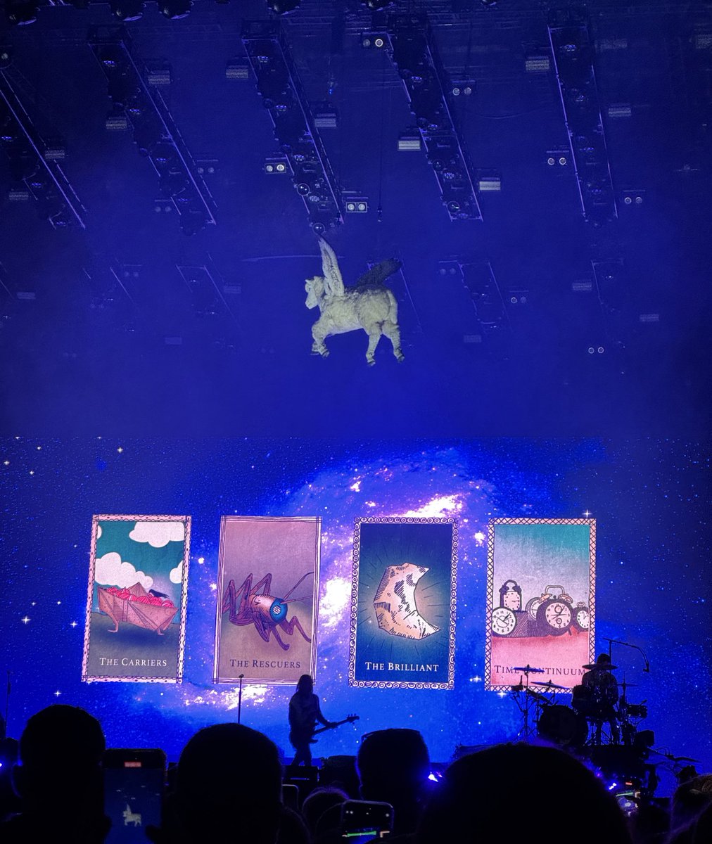 PerfectHome28's tweet photo. I saw @falloutboy at #BostonCalling on Sat. What a great show!!! NEED to see them next time they tour https://t.co/dNuGaAMRWS