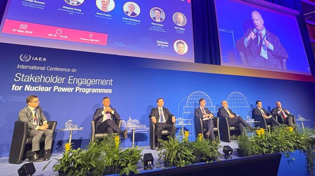 LR's Mark Tipping discussed how nuclear power could be used in the maritime industry, and how LR is helping to make it a reality, at the @IAEAorg International Conference on Stakeholder Engagement for Nuclear Power Programmes in Vienna, Austria yesterday. 

#Nuclear #Maritime