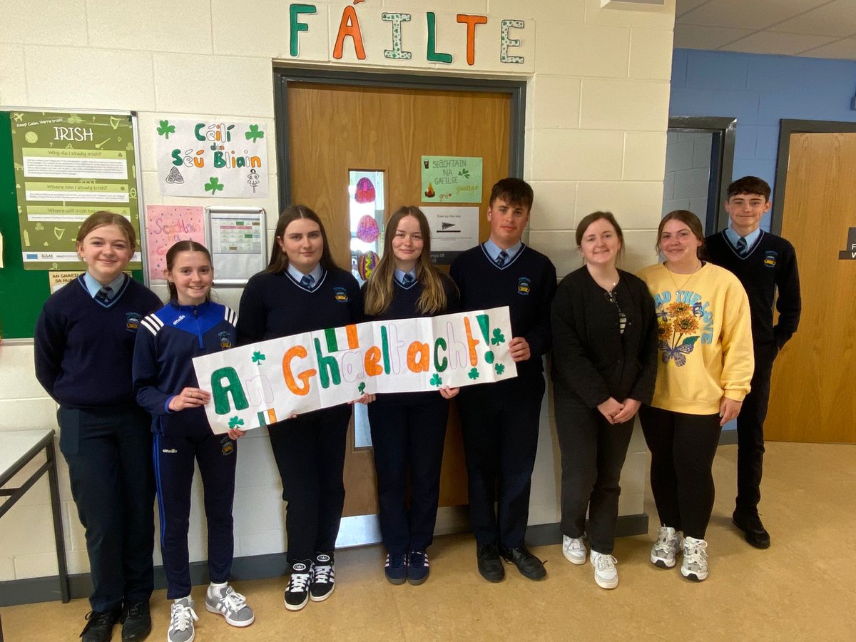 Comeragh College (@comeraghcollege) on Twitter photo Many of our students have been awarded scholarships of funding to attend the Gaeltacht this summer! Go n-éirí leat to you all, we hope you have a great time!☘️🇮🇪 <a href="/TipperaryETB/">Tipperary Education and Training Board</a> Many of our students have been awarded scholarships of funding to attend the Gaeltacht this summer! Go n-éirí leat to you all, we hope you have a great time!☘️🇮🇪 <a href="/TipperaryETB/">Tipperary Education and Training Board</a>
