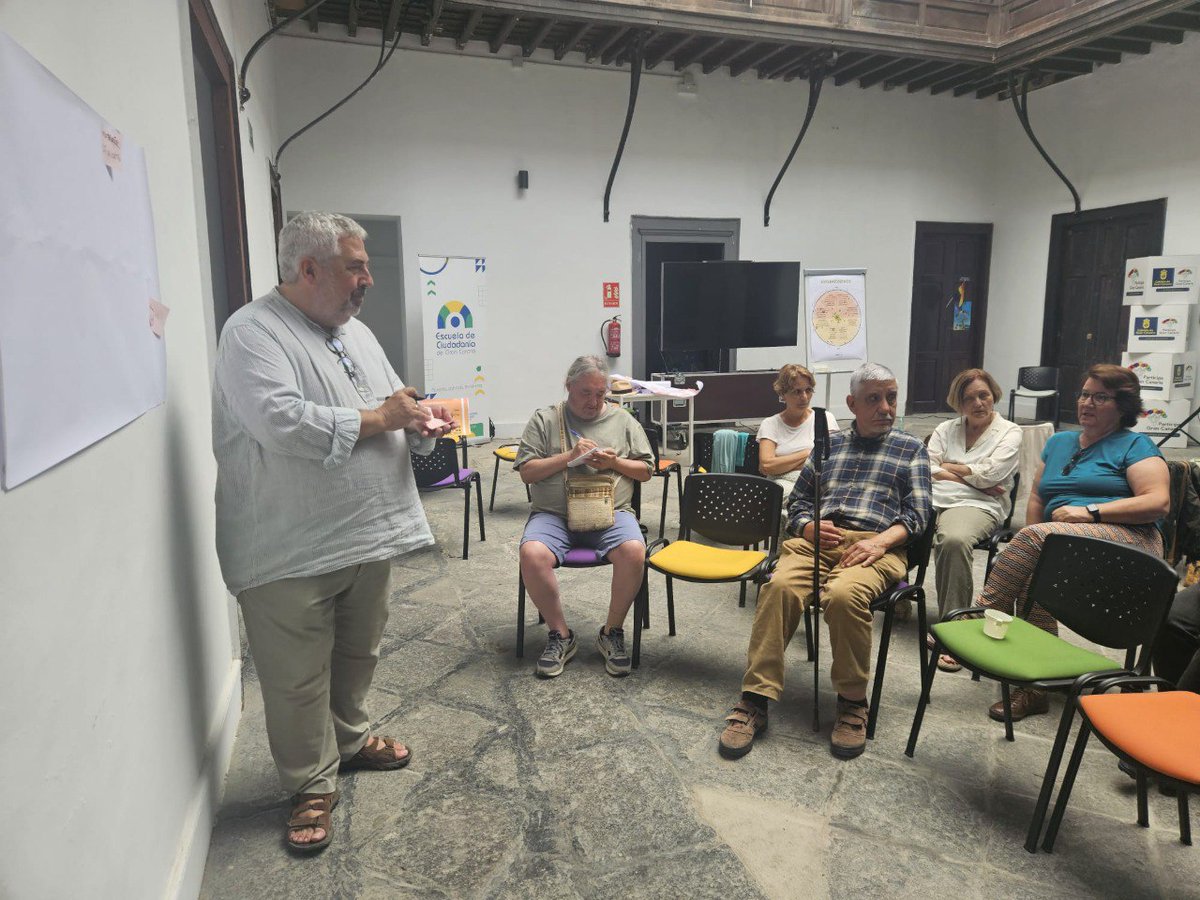 Lagerminadora_'s tweet photo. 🔙 👏 Este fin de semana pasado, #LaGiraGerminadora hizo parada doble en #Canarias.
💬 Las jornadas, que tuvieron lugar en #ElSoco de @ParticipaGC, sirvieron para profundizar en la incorporación de personas en situación de vulnerabilidad a los proyectos de #coviviendainclusiva. https://t.co/xREtF59GrI