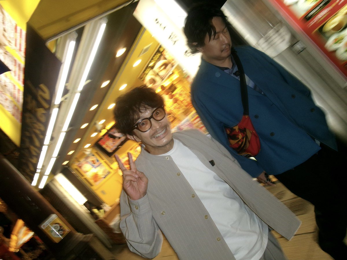 takeshun81's tweet photo. #声優の日常 

@sugitaLOV 
@tsuda_ken 
@teion_yakedo3 

#低音火傷
#Ｙａｈｏｏカーナビ https://t.co/ZyfI69Qb7v