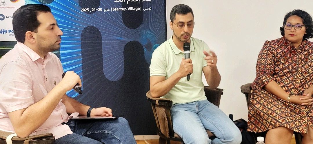 Digital Citizenship (@digicitizensorg) on Twitter photo Great discussion on "Digital Transformation in the Tunisian Ecosystem" with media & digital experts! Our <a href="/EmnaMizouni/">Émna Mizouni ~ آمنة الميزوني</a> & <a href="/houssemkaabi1/">houssem kaabi</a> joined <a href="/MedAliSouissi/">Mohamed Ali Souissi</a>, <a href="/malekk/">Malek Khadhraoui</a> , & <a href="/HBYofficial/">Hatem Ben Youssef</a> to explore concrete steps for media outlets. #DigitalTransformation #Tunisia Great discussion on "Digital Transformation in the Tunisian Ecosystem" with media & digital experts! Our <a href="/EmnaMizouni/">Émna Mizouni ~ آمنة الميزوني</a> & <a href="/houssemkaabi1/">houssem kaabi</a> joined <a href="/MedAliSouissi/">Mohamed Ali Souissi</a>, <a href="/malekk/">Malek Khadhraoui</a> , & <a href="/HBYofficial/">Hatem Ben Youssef</a> to explore concrete steps for media outlets. #DigitalTransformation #Tunisia