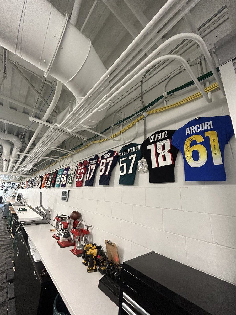 SpartanFB_eq's tweet image. New addition to the room - Thanks A.J.!