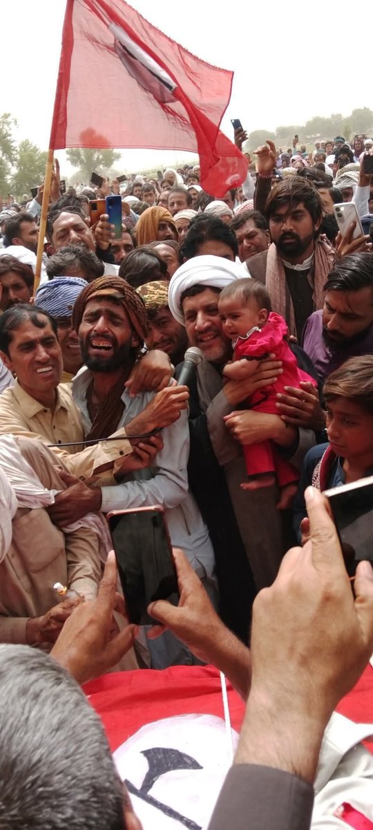 مرنداسين تہ مٽيءَ سان پنهنجي، ملندو هي مانڊاڻ،
ڪتيون اسان جي ڪَڇَ ۾ هونديون، چنڊ اسان سان ساڻ…!
#MartyrsOfIndusRiver