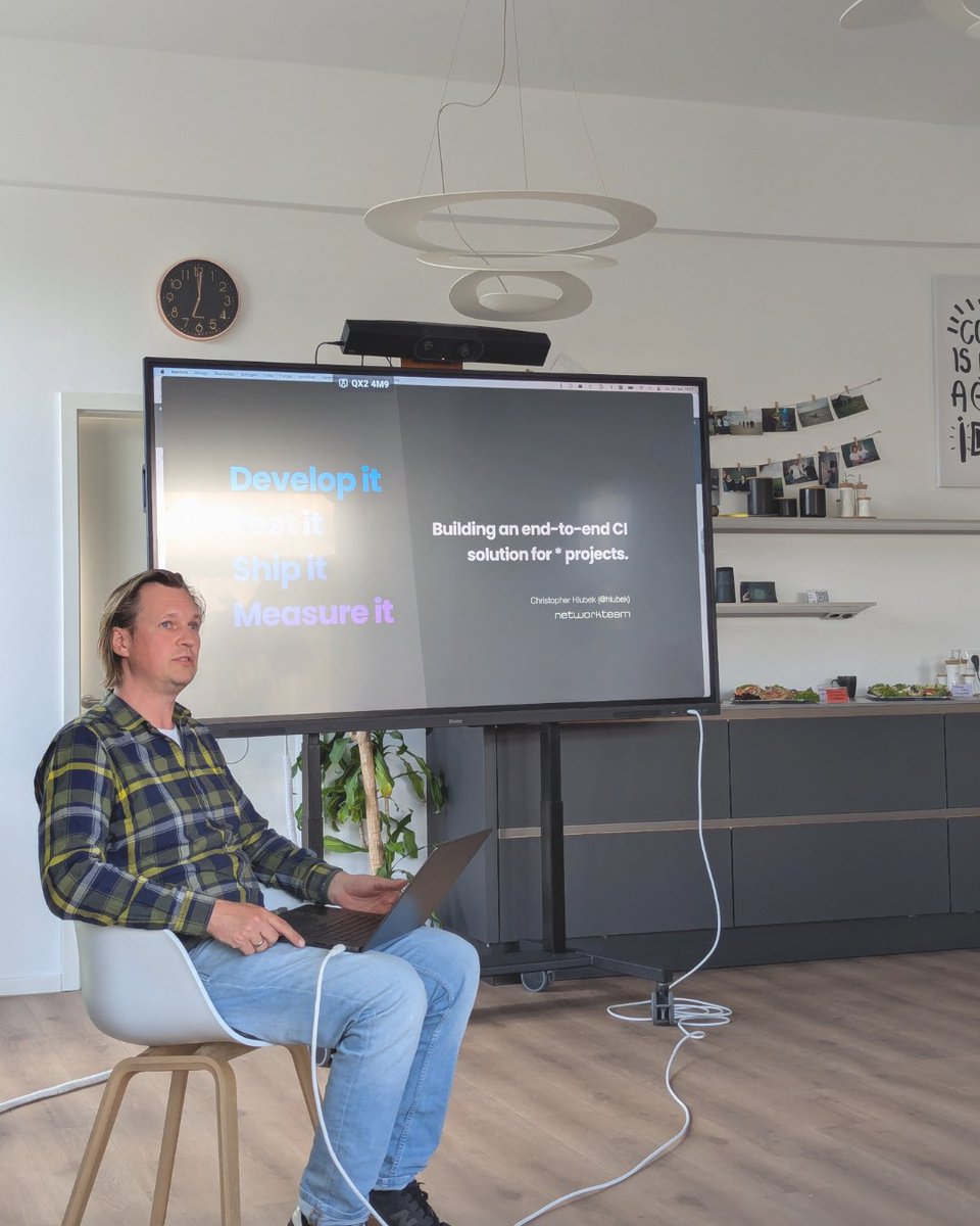 Beim 9. Förde DevOps Meetup ging’s um Suse Harvester, GitLab CI/CD Komponenten und die End to End DevOps Chain (Context: neos.io). 
Danke an alle, die dabei waren – wir freuen uns auf's nächste Mal!