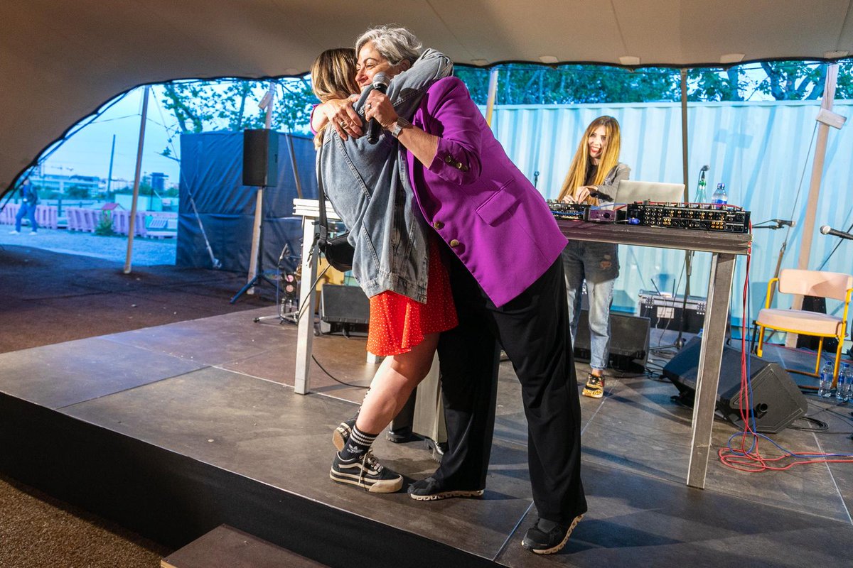 La Colmena Creativa tweet media