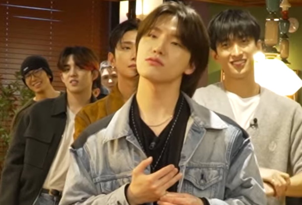 wonchanmedia's tweet photo. WONWOO😭 https://t.co/1ueAGVkSaX
