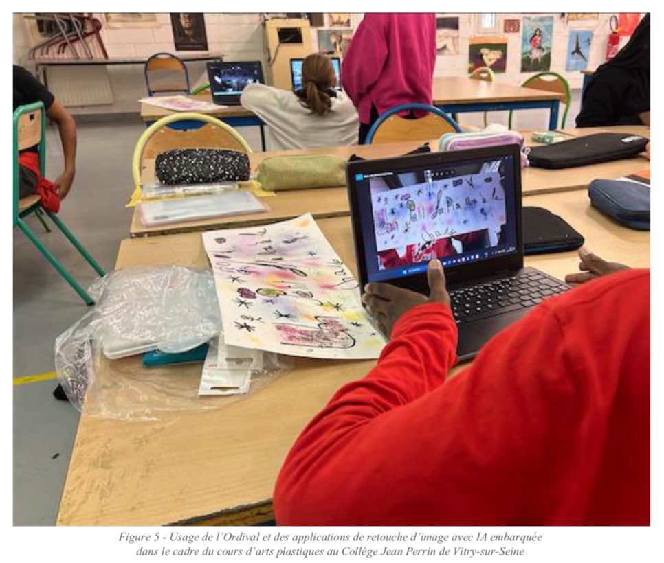 📨 Lettre #ÉduNum #ArtsPlastiques nº29

📍Questionner et solliciter l’#IA dans l’enseignement des arts plastiques 

✅ Analyser les mécanismes à l’œuvre 
dans la fabrication des nouveaux imaginaires par l’#IntelligenceArtificielle 

👉eduscol.education.fr/4123/les-lettr…