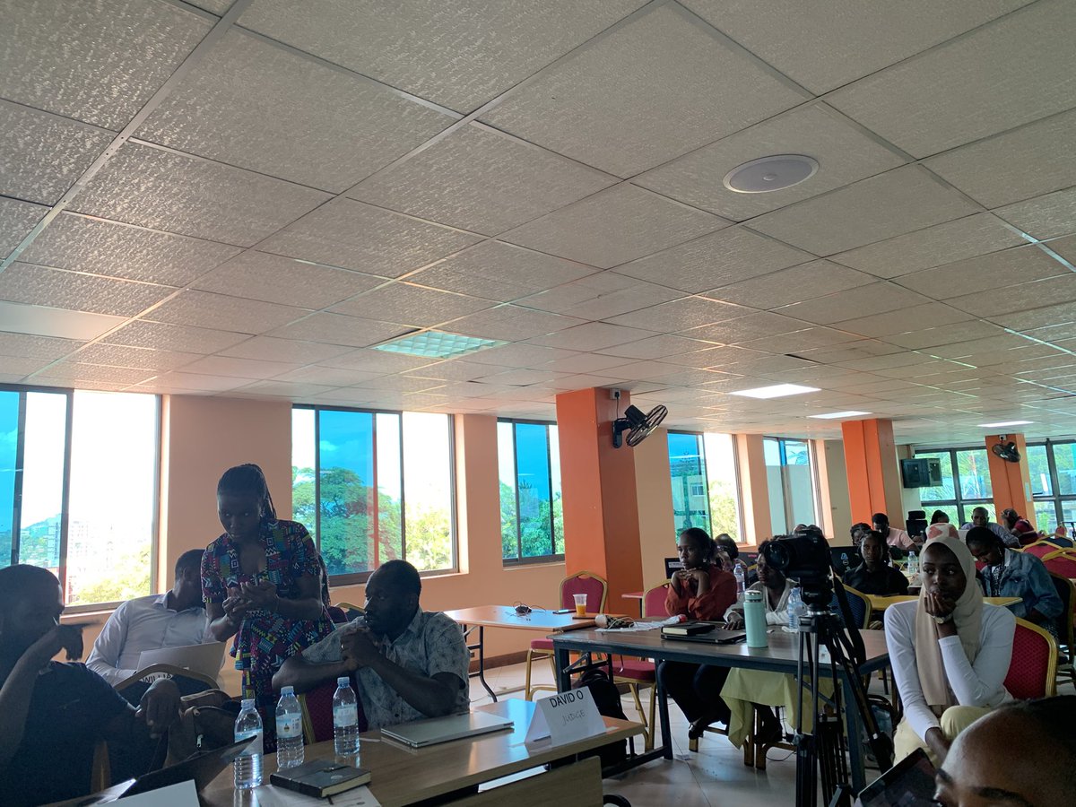 CraneCloud_io's tweet photo. The afternoon session for the WITI Cohort 3 Final project presentations is in progress. More amazing projects, more innovation, and more experimentation . Very inspiring seeing ladies conquer the tech world!!!🦾
@Witi_Uganda @wituganda @CraneCloud_io https://t.co/TRIHM0Hx8C