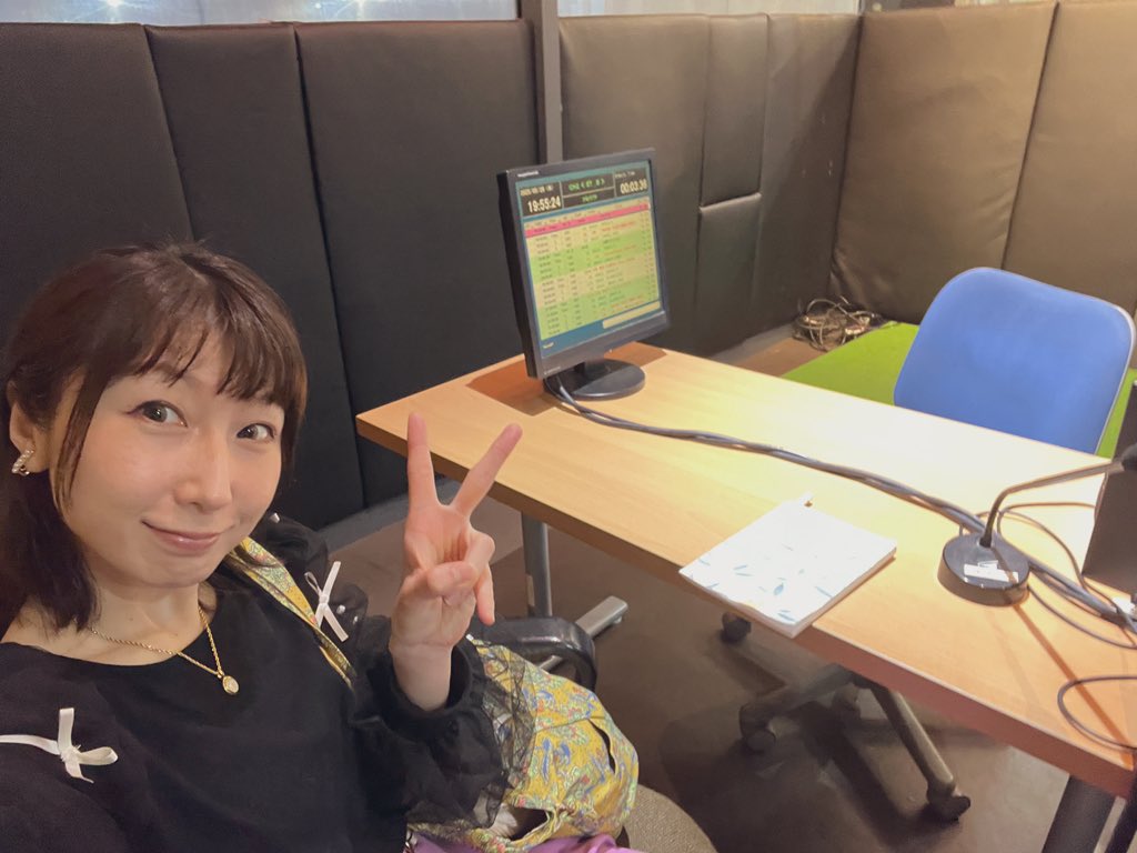 Shiny_Sea's tweet photo. ラジオご視聴ありがとうございました📻

たくさんポストして下さり嬉しかったです☺️🎶
次回は、お便りコーナーへのお便りもお待ちしておりますー！

（次回は7/23(水)出演予定です💨）

#FM湘南ナパサ　#水ハイ
#ラジオ出演　#生放送 https://t.co/6k2wcH7MAK