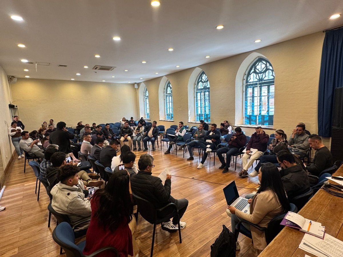 #Informo

Dado que la gran problemática en la ruralidad es el lote mínimo, aspecto que fue aprobado en el año 2022 (más de tres años atrás) y esto ha generado la imposibilidad para que muchas personas construyan en zonas densificadas legalmente y con permisos, ayer se dio: