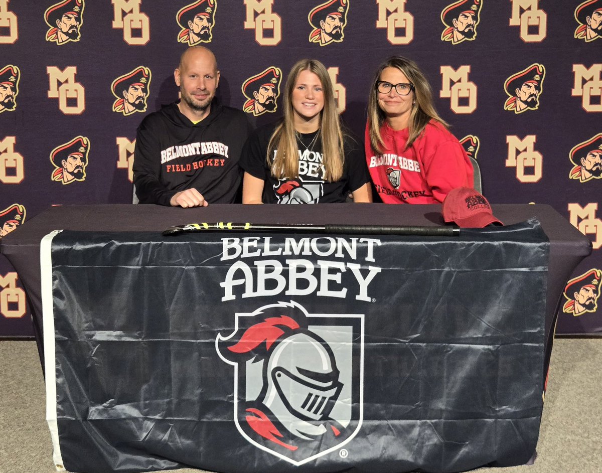 COLLEGE MEDIA DAY!🎉A special congratulations to Ellie Costanza and Emily Harris on their commitments to play field hockey at the next level. We are so incredibly proud of both of you and can’t wait to see all you accomplish in this exciting new chapter. Wishing you all the best!