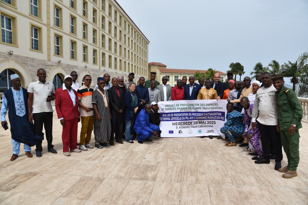 Les communes du futur Parc National Pinselli-Soyah-Sabouyah ont reçu leurs Plans de développement local actualisés. L’UE, à travers le projet Natura Guinée, soutient cette planification territoriale, outil clé pour mobiliser des financements et impulser un développement durable.