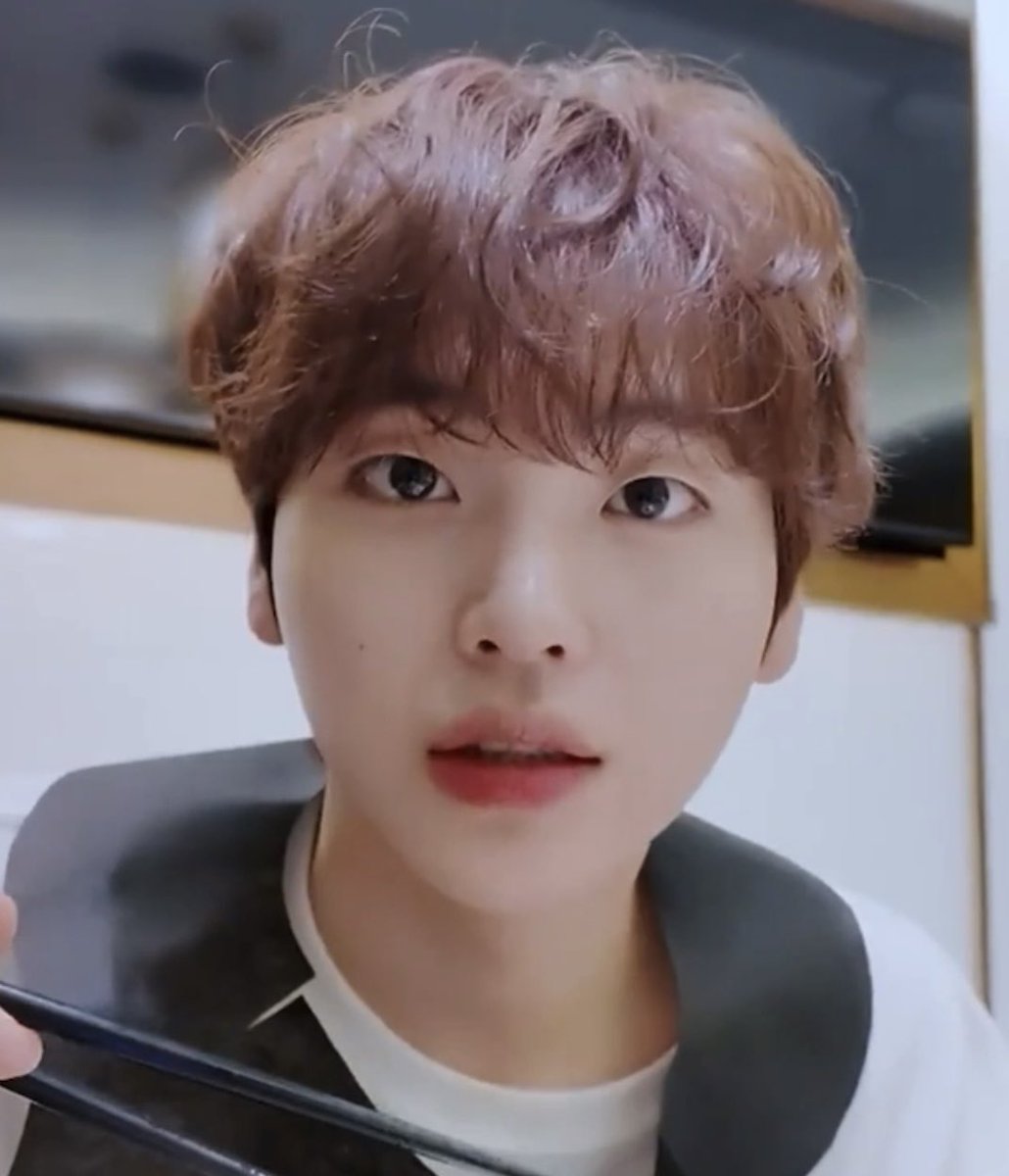 송형준 이 사이에 6년 있음