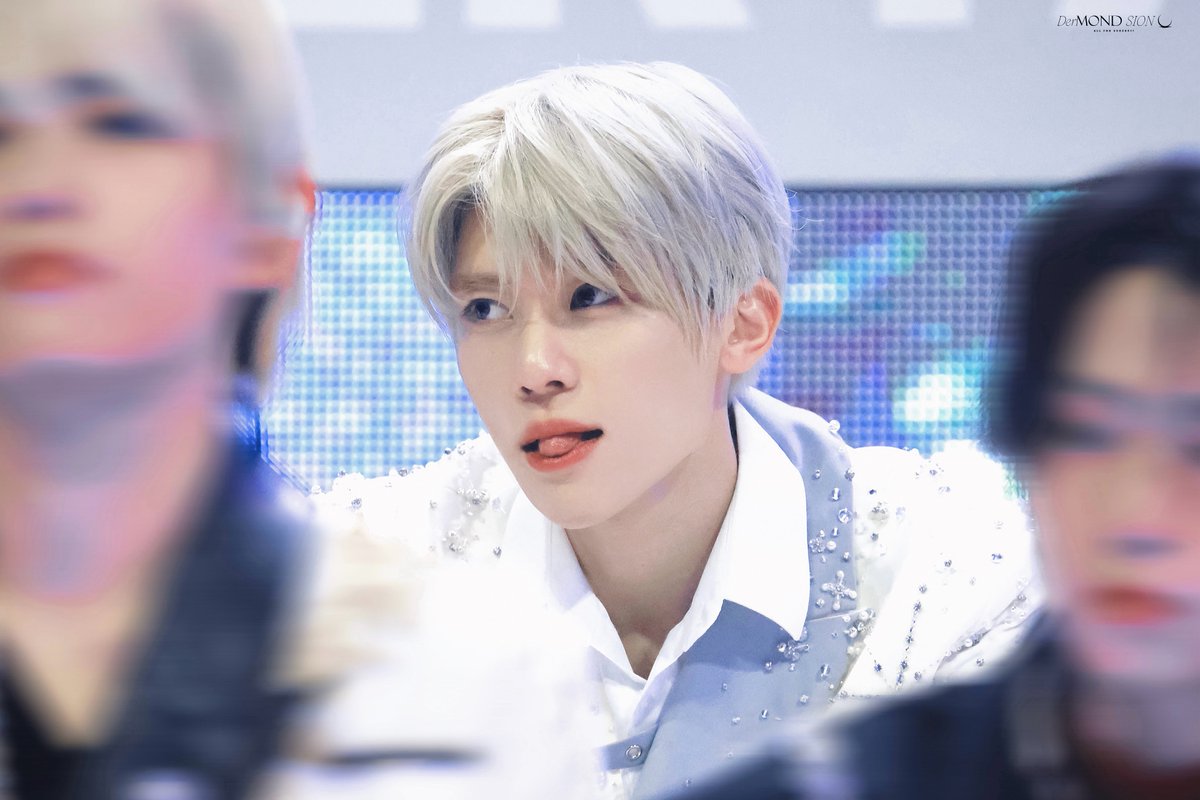 20250528
ASEA

#시온 #SION #シオン
#NCT #NCTWISH