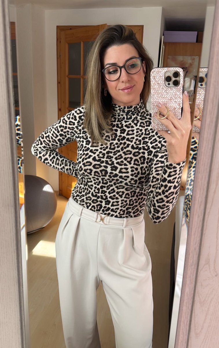 Rodriguezlisa0's tweet photo. Morning you all https://t.co/5PChewdxWt