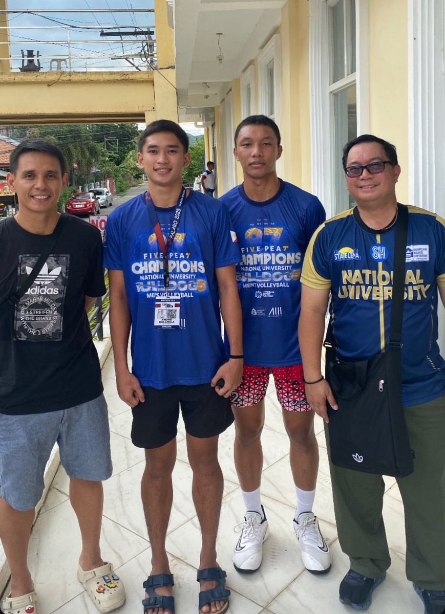 lezzgoNationalU's tweet photo. IT’S OFFICIAL!

Andrei Bolabola (6’0, Setter) and Christian Salboro (6’0, Open Hitter) will be ready to play for the National University Bulldogs this Season 88! 💛💙 https://t.co/OP5dJiSiB8