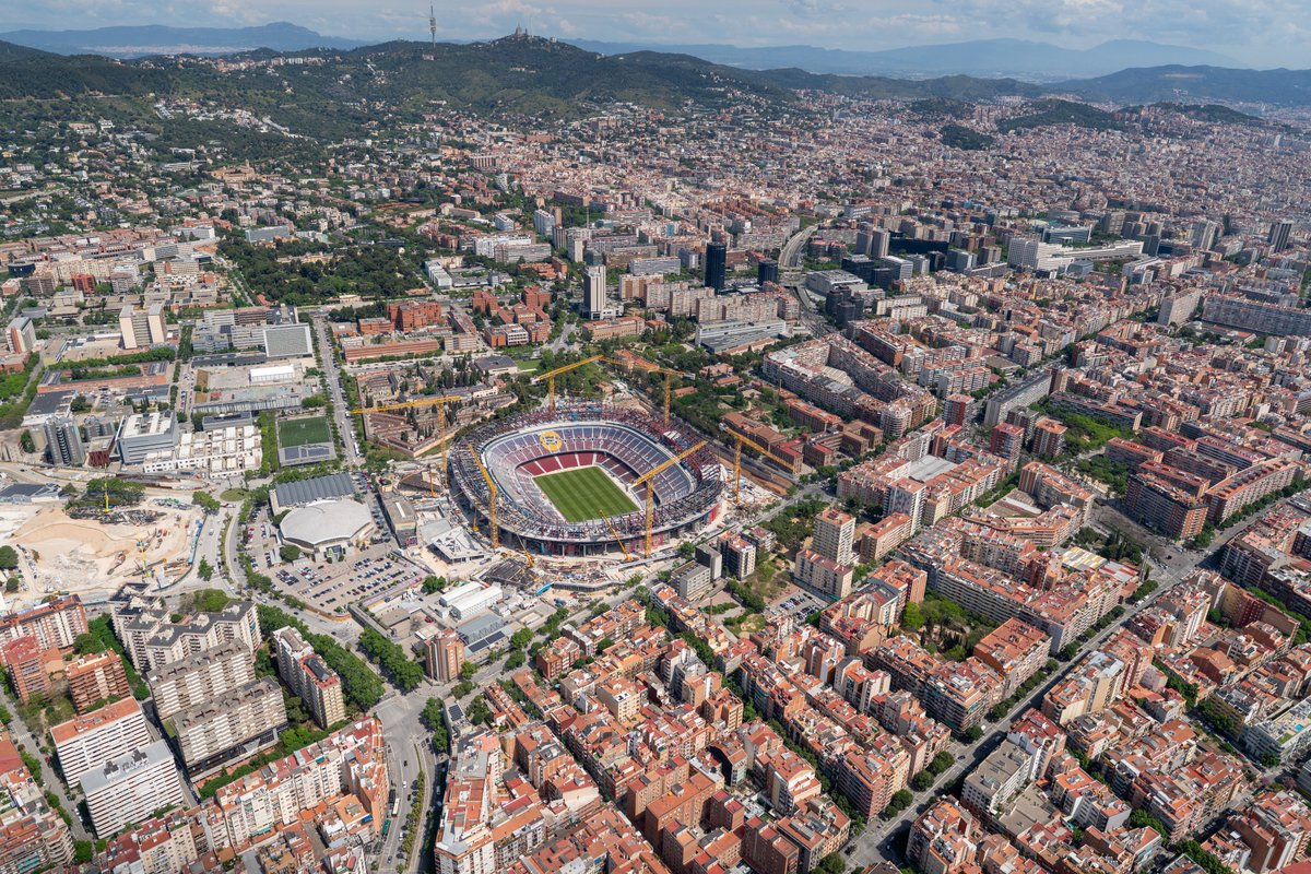 FCBarcelona's tweet photo. In the middle of Barcelona’s soul sits Spotify Camp Nou. 🫶 https://t.co/TEN1bWeTRy