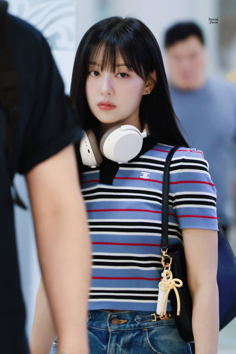 EternaJiwon's tweet photo. 𝟮𝟬𝟮𝟱.𝟬𝟱.𝟮𝟴

청순 명랑소녀💙
Salty&amp;Sweet

#김지원 #KIMJIWON 
#キムジウォン https://t.co/GiqtJEwBG8