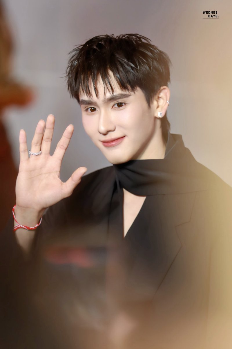 👋🏻👋🏻

KASIBOOK KAZZ2025
#KAZZAWARDS2025 
#kasibook