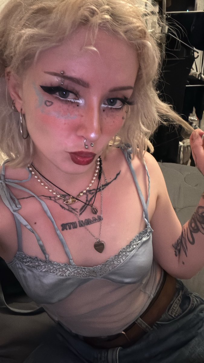 k31251a's tweet image. me/my first anime