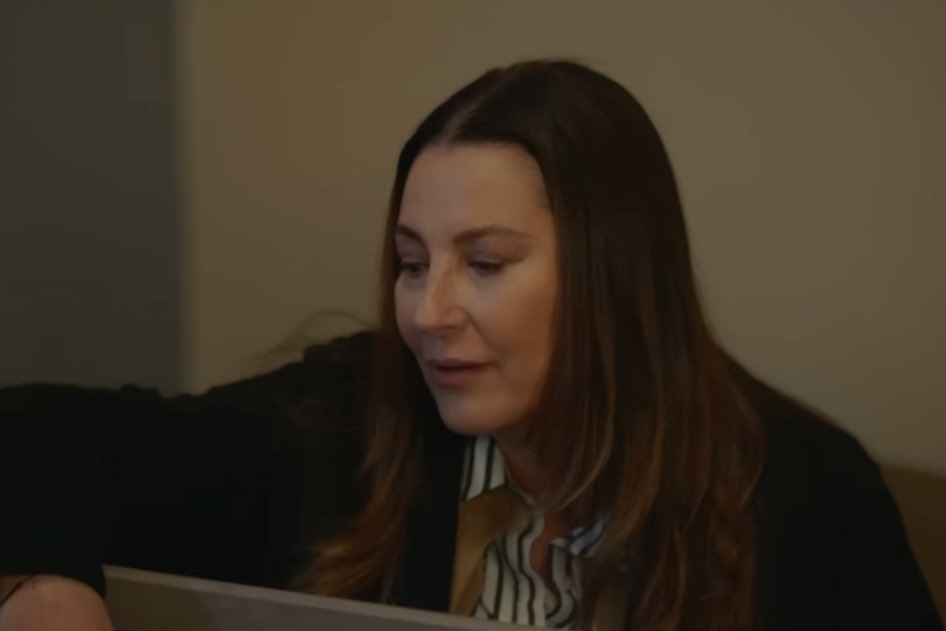 Nonna e nipotino hanno le stesse guance morbide. 🫠

#Tradimento