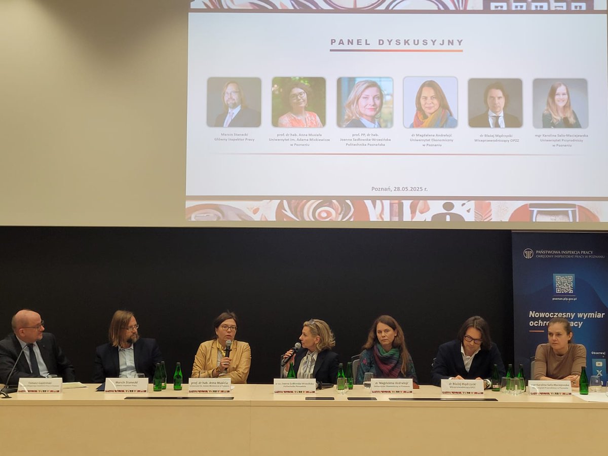 OPoznaniu's tweet photo. Trwa panel dyskusyjny z udziałem prelegentów i specjalistów. Jest to ostatni punkt naszej konferencji. To moment na rozmowę i pytania z sali. Dziękujemy wszystkim za aktywny udział w wydarzeniu. https://t.co/kr9zmyPVxt