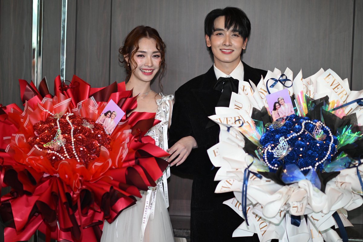 ขอบคุณกำลังใจจาก #โอนี่ ค่า 

PEAKMINT KAZZ AWARDS
#พีคมิ้นท์หนุ่มสาววัยใส
#KAZZAWARDS2025
#kongthappeak #mintranch 
#peakmint #พีคมิ้นท์