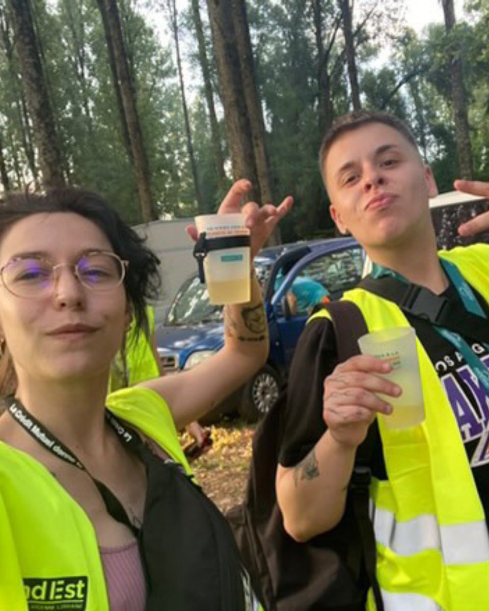 Cabaret Vert (@cabaretvert) on Twitter photo DANS LES YEUX DE NOS FESTIVALIERS
Un grand MERCI à tous nos bénévoles !
Votre énergie, vos sourires et vos bonnes vibes rendent tout ça possible. 💙
#cabaretvert #CV25 #bénévoles DANS LES YEUX DE NOS FESTIVALIERS
Un grand MERCI à tous nos bénévoles !
Votre énergie, vos sourires et vos bonnes vibes rendent tout ça possible. 💙
#cabaretvert #CV25 #bénévoles