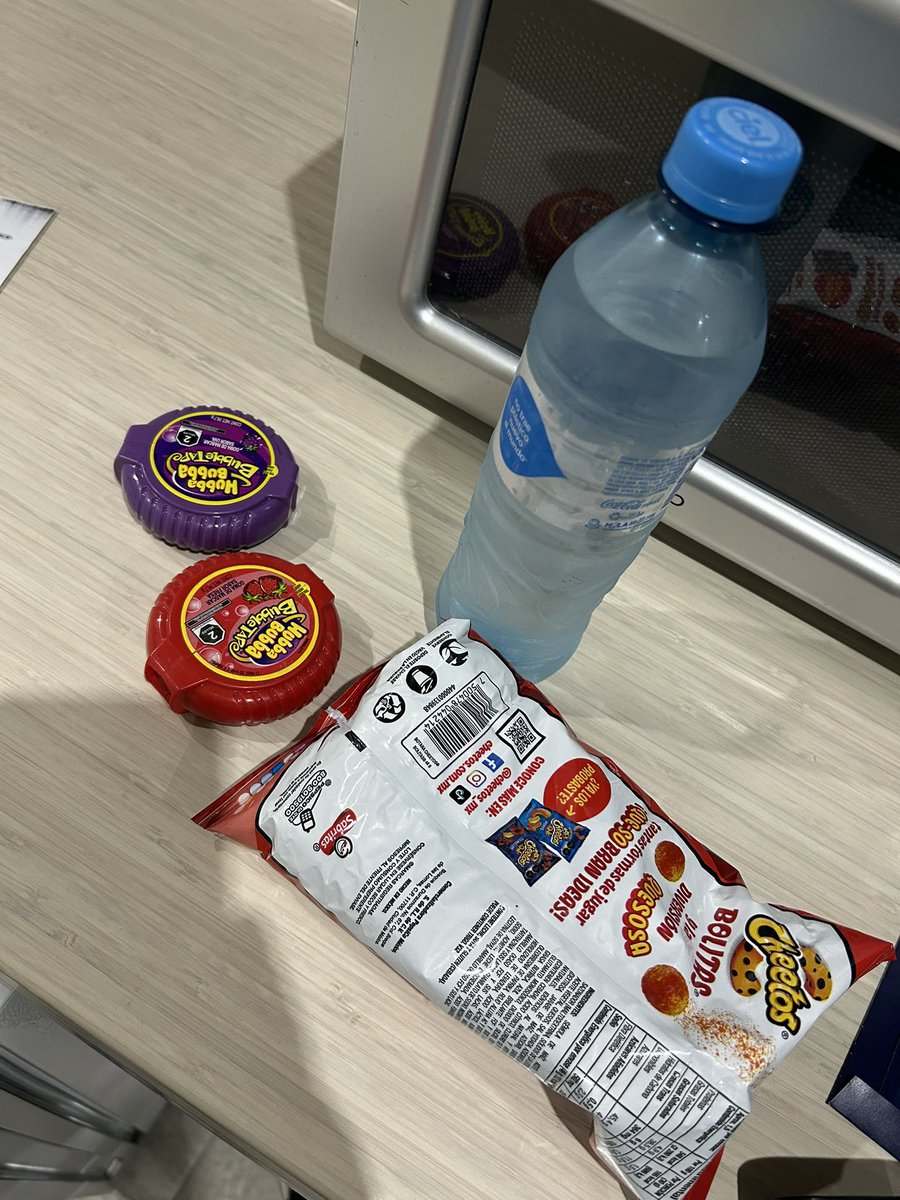 Buenos días chicos! Ya llegué a México 🇲🇽 y aquí está mi desayuno 

He he he 

Ya tengo que ir a trabajar! 

Así que mucho ánimo a todas las personas que van de chamba/escuela 

今日も一日頑張りましょう〜

Quizás haga un space cuando regrese!