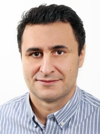 Rambam Physician Weighs in on First Ever #bladder  Transplant

Earlier this month, physicians in Southern California performed the first-ever bladder transplant. Dr. Valentin Shabtayev, from Rambam Health Care Campus, weighs in.

Read on our website:
rambam.org.il/en/rambam_news…