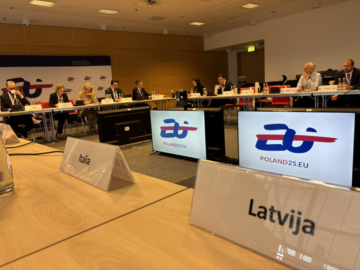 Katrina Kaktina 🇱🇻🇺🇦 (@katrinakaktina) on Twitter photo 🇪🇺EU informal meeting of 🇺🇳United Nations directors (CONUN) kicks-off in 🇵🇱Warsaw, Poland.
Looking forward to substantive discussions - topical with 🇺🇳UN reform #UN80 in the making.
#poland25eu <a href="/Latvian_MFA/">Latvian MFA 🇱🇻 | #StandWithUkraine 🇺🇦</a> 🇪🇺EU informal meeting of 🇺🇳United Nations directors (CONUN) kicks-off in 🇵🇱Warsaw, Poland.
Looking forward to substantive discussions - topical with 🇺🇳UN reform #UN80 in the making.
#poland25eu <a href="/Latvian_MFA/">Latvian MFA 🇱🇻 | #StandWithUkraine 🇺🇦</a>