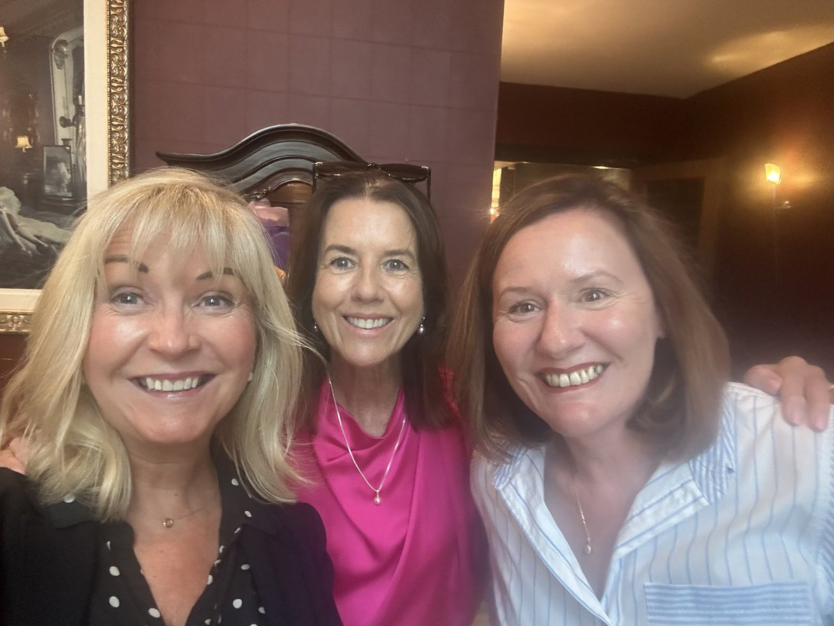 Dr Deirdre Giblin (@deirdregiblin1) on Twitter photo Always great to catch up with our <a href="/ERFIreland/">ERF Ireland</a> partners in education & trailblazers with the world’s first recruitment apprenticeship degree <a href="/Gerkingerf/">Geraldine King</a> <a href="/sheertenacity/">Siobhan Kinsella</a> <a href="/NCIRL/">National College of Ireland</a> Long term relationships built on trust & respect result in great outcomes #educationchangeslives Always great to catch up with our <a href="/ERFIreland/">ERF Ireland</a> partners in education & trailblazers with the world’s first recruitment apprenticeship degree <a href="/Gerkingerf/">Geraldine King</a> <a href="/sheertenacity/">Siobhan Kinsella</a> <a href="/NCIRL/">National College of Ireland</a> Long term relationships built on trust & respect result in great outcomes #educationchangeslives