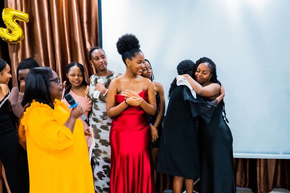 GHA_rwanda's tweet image. With graduation just around the corner, our Grade12 learners enjoyed a special dinner with their parents and teachers, a time to reflect and celebrate. Our boarding students also had a heartfelt farewell dinner with their educators.
#ClassOf2025 ⏳🎓
