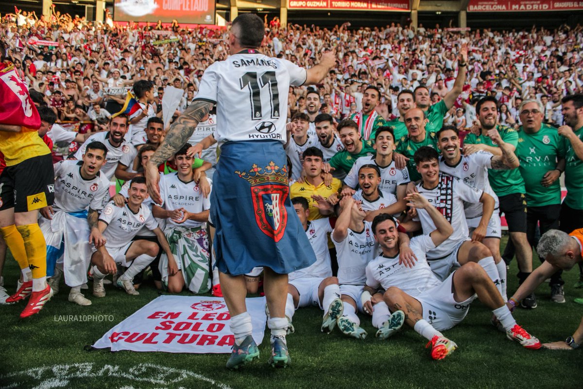 Santy_Samanes10's tweet photo. LO HICIMOS! ♥️🤍
38 J Líderes ! 🙌🏼
LEÓN ES DE SEGUNDA !  🦁 🏟️ 
GRACIAS A TODOS LOS QUE HAN SUMADO PARA CONSEGUIRLO 🫶🏼 
Club compañeros y afición 🫂 
DISFRUTENLOO! 🥳 https://t.co/0coQ6AUeX7