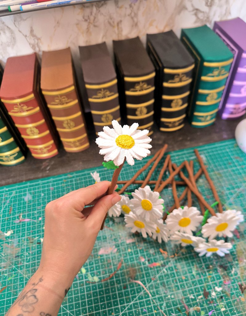 Mon petit coin peinture est envahi 🙆✨