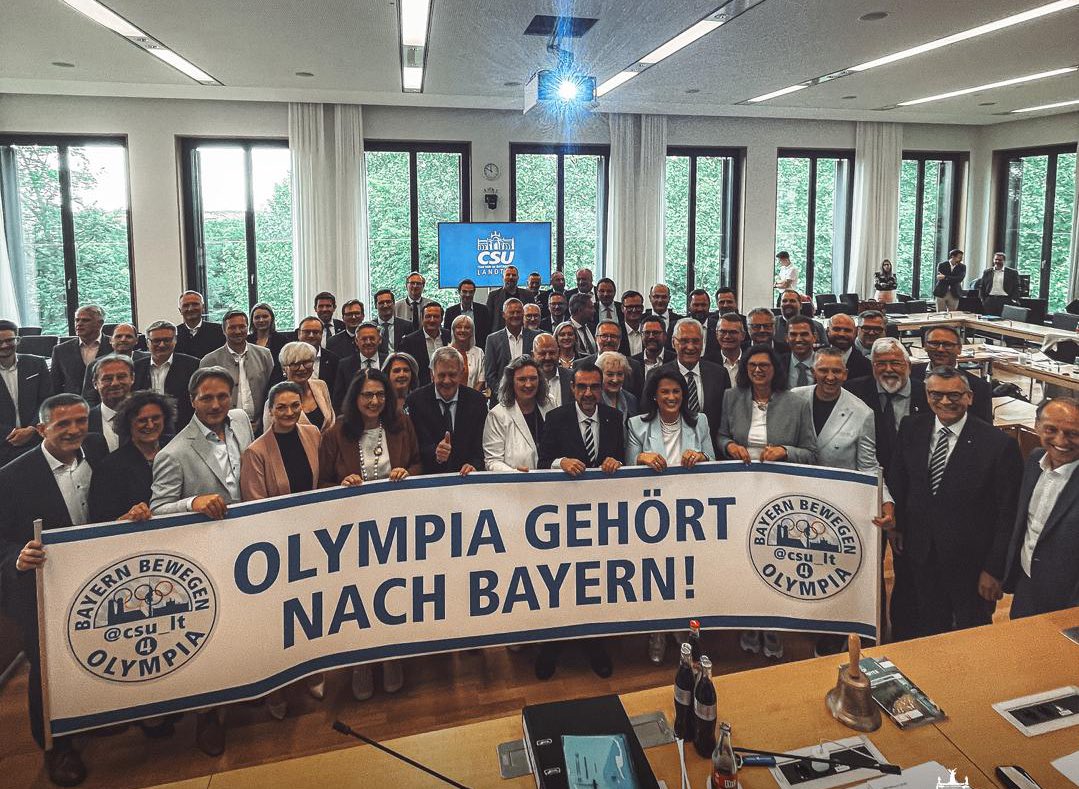 Klaus Holetschek (@klausholetschek) on Twitter photo #Olympia gehört einfach nach Bayern! Wir haben top gepflegte Sportstätten, ein nachhaltiges Konzept und vor allem eine sportbegeisterte Bevölkerung. Gut, dass der Stadtrat <a href="/StadtMuenchen/">Stadt München</a> heute der Olympiabewerbung zugestimmt hat. Damit ziehen wir alle - Staatsregierung, #Olympia gehört einfach nach Bayern! Wir haben top gepflegte Sportstätten, ein nachhaltiges Konzept und vor allem eine sportbegeisterte Bevölkerung. Gut, dass der Stadtrat <a href="/StadtMuenchen/">Stadt München</a> heute der Olympiabewerbung zugestimmt hat. Damit ziehen wir alle - Staatsregierung,