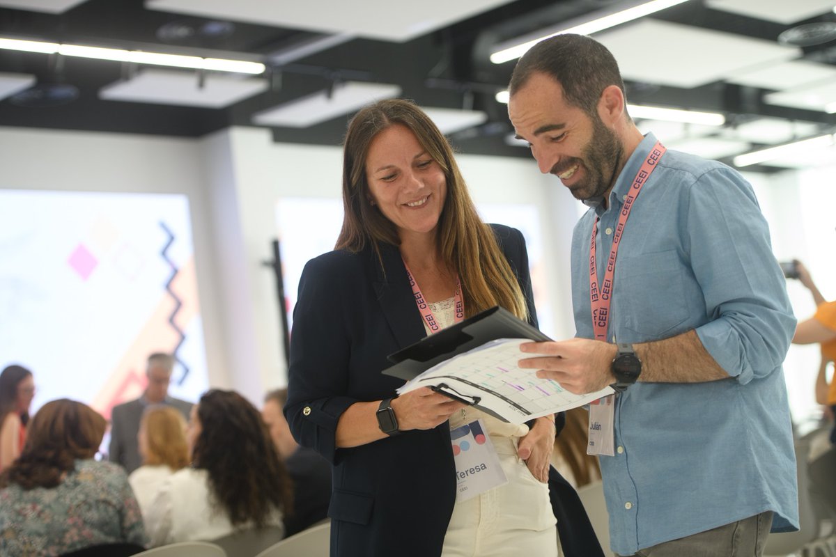 Teresa Doménech (@teredomenech) on Twitter photo Mucho TIE pero en directo salen 'nnts' por todas partes y oye.. es lo divertido. <a href="/jupeso1/">Julián Pérez Solera</a> y sus cositas ;)
📸 <a href="/KikeTaberner/">Kike Taberner</a> hoy en el #Demoday <a href="/IncibeEmprende/">INCIBE Emprende</a> <a href="/ceeivalencia/">CEEI Valencia</a> Mucho TIE pero en directo salen 'nnts' por todas partes y oye.. es lo divertido. <a href="/jupeso1/">Julián Pérez Solera</a> y sus cositas ;)
📸 <a href="/KikeTaberner/">Kike Taberner</a> hoy en el #Demoday <a href="/IncibeEmprende/">INCIBE Emprende</a> <a href="/ceeivalencia/">CEEI Valencia</a>