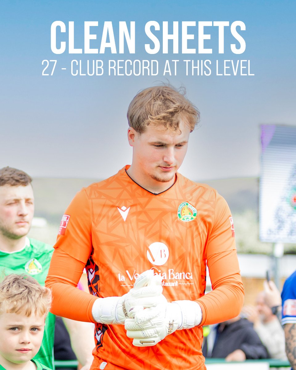 BishopsCleeveFC's tweet photo. The team's success was built on a rock solid defence that kept a staggering 2️⃣7️⃣ clean sheets throughout the season 😲👏

A Club record at step 4 in the pyramid, &amp; a mind-blowing 47% shut out record over the 5️⃣7️⃣ matches with Lewis Clayton (25/53) and Greg Lannon (2/4) in goal 🚫 https://t.co/r0E4EOnjMt