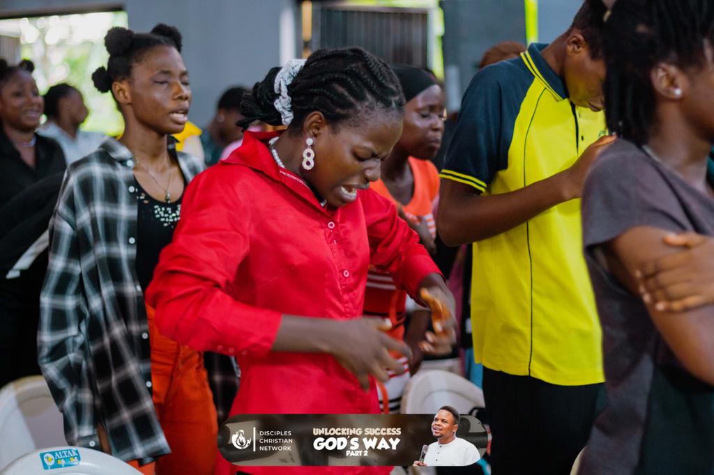 Dcncentral's tweet photo. A tantalising prayer period was had, where we raised our voices and pressed into the very heart of God in prayers
#prayer #fire #poweringtheplan #Power W https://t.co/YvVzl3oV7M