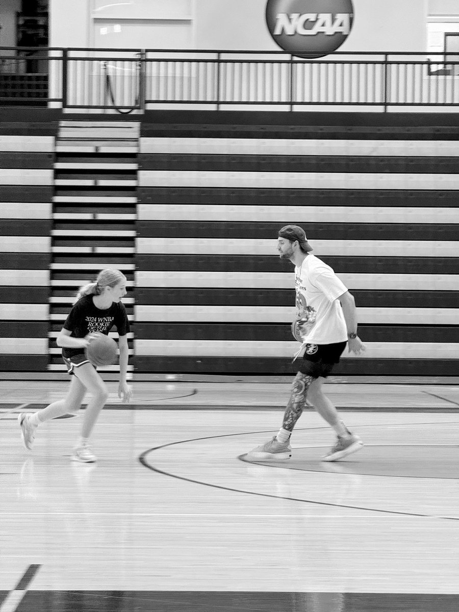 Jordyn Foust tweet media